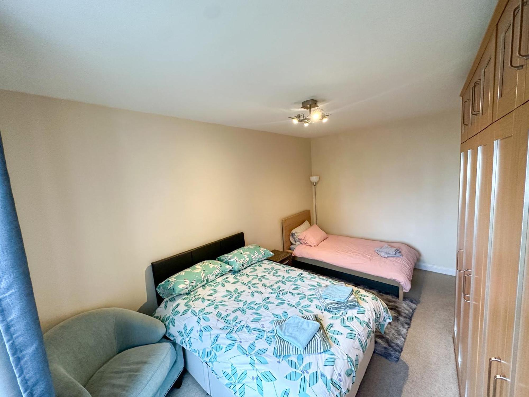 Apartmán 2 Bed Flat - Short Walk From Brent Cross Station Hendon Exteriér fotografie
